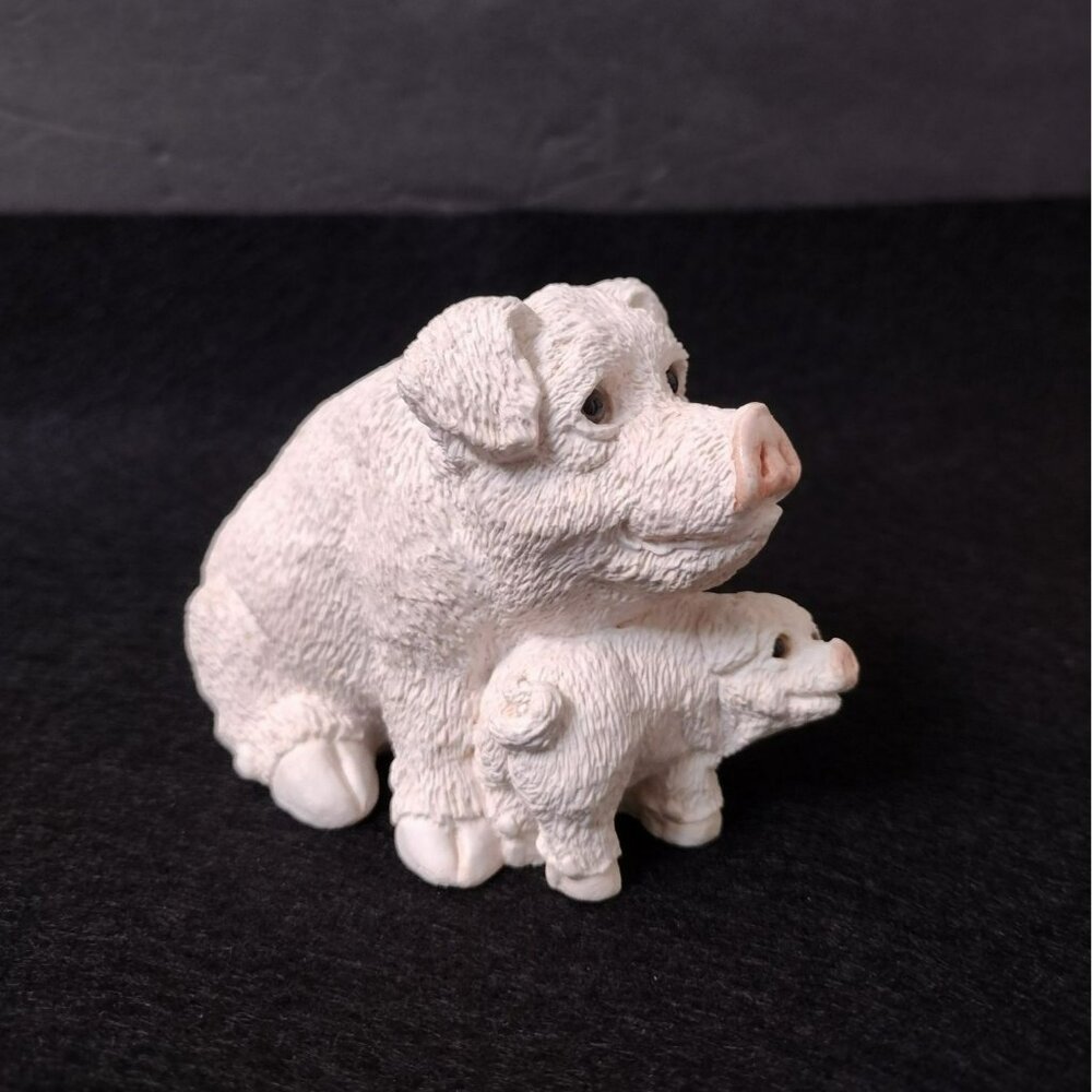 Vintage Stone Critters White Pig Hog Figurine Mother & Piglet Made In USA 1984